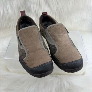 Merrell Women's Brown and Black Loafers Clogs Size 7.5